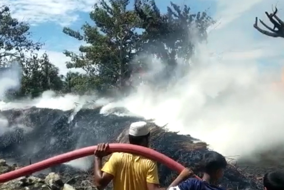 গোয়ালী মান্দ্রা হাটে আগুন, সাড়ে ১০ লাখ টাকার ক্ষতি