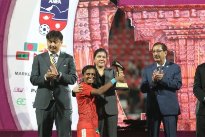 ৮ গোল করে গোল্ডেন বুট জিতলেন সাবিনা খাতুন

