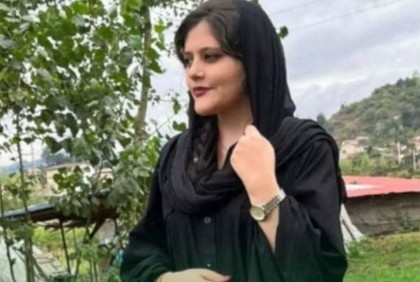 পুলিশি হেফাজতে নারীর মৃত্যু, ইরানে তীব্র বিক্ষোভ