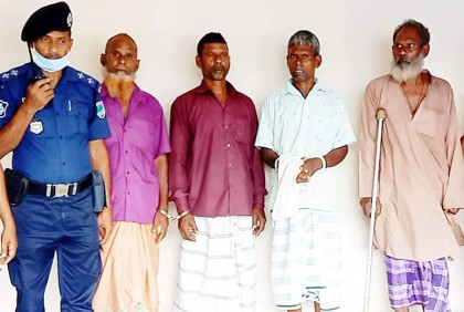 কুপিয়ে হত্যা মামলায় পাঁচ ভাইয়ের যাবজ্জীবন