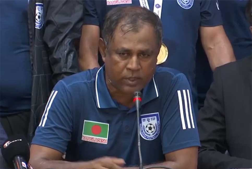 সাবিনা-সানজিদাদের ধারাবাহিক সাফল্যের গল্প শোনালেন কোচ

