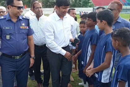 চাঁদপুরে বঙ্গবন্ধু ও বঙ্গমাতা ফুটবল টুর্নামেন্টের উদ্বোধন