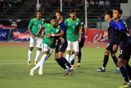 কম্বোডিয়ার বিপক্ষে প্রথমার্ধে এগিয়ে বাংলাদেশ

