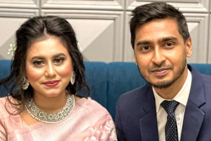 প্রেমিককে বিয়ে করলেন সংগীতশিল্পী নাউমি
