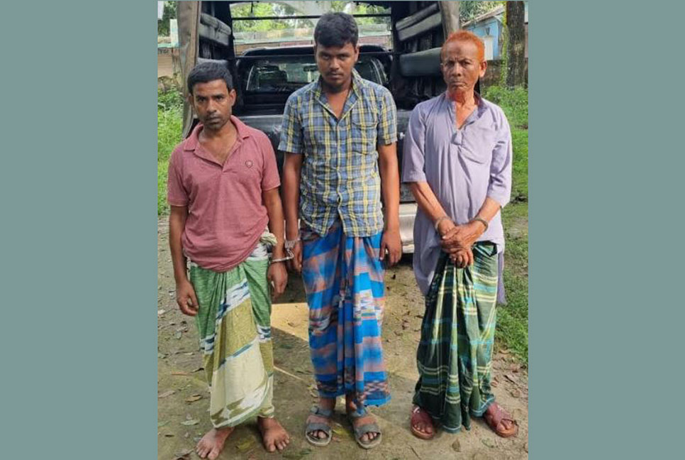 ফুলপুরে হেরোইন ও গাঁজাসহ ৩ মাদক ব্যবসায়ী আটক 