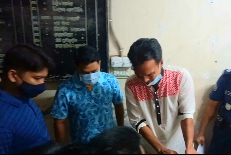 চাঁদপুরে বীর মুক্তিযোদ্ধাকে নিজ ঘরে ছুরিকাঘাতে হত্যা