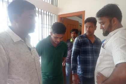 রাজবাড়ীতে মাদক মামলায় কারারক্ষী গ্রেফতার