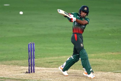 আরব আমিরাতকে ১৫৯ রানের টার্গেট দিল বাংলাদেশ

