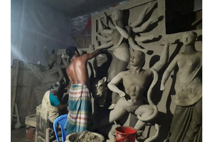 মাদারীপুরে ৪৫৯টি মণ্ডপে চলছে পূজার প্রস্তুতি