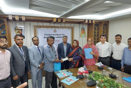 পরিচ্ছন্নতা কর্মীদের জন্য নিরাপত্তা-বলয় ‌‌‍‍‘স্বাস্থ্য নিরাপত্তা স্কিম’