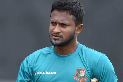 শীর্ষস্থান ধরে রাখতে পারলেন না সাকিব