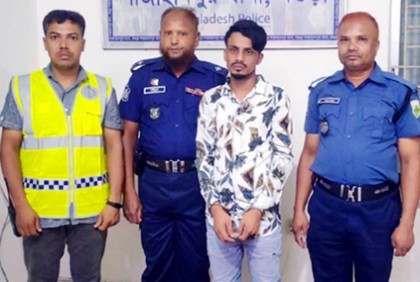 বগুড়ায় হত্যা মামলার আসামি গ্রেফতার, চাকু উদ্ধার