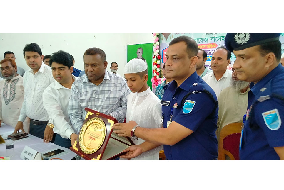 নাগরপুরে উষ্ণ সংবর্ধনা ও ভালবাসায় সিক্ত হাফেজ তাকরীম