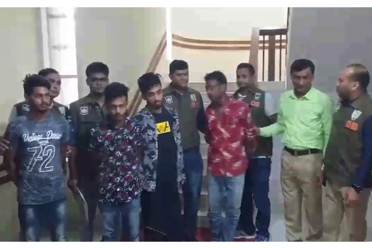 
আলমডাঙ্গায় বৃদ্ধ দম্পতি হত্যা মামলায় চারজন আটক