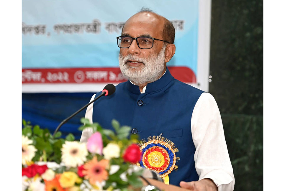 দেশের মানুষের খাদ্য ও পুষ্টি চাহিদায় বড় যোগান দেয় মাছ: মৎস্য ও প্রাণিসম্পদ মন্ত্রী