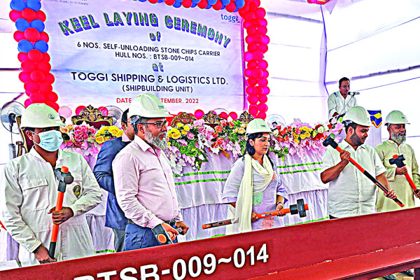টগি শিপিংয়ের দক্ষিণ পানগাঁও ইয়ার্ডে ছয়টি জাহাজের কিল-লে