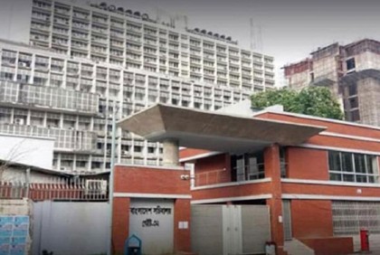 অফিস সময় এক ঘণ্টা বাড়ানো হতে পারে

