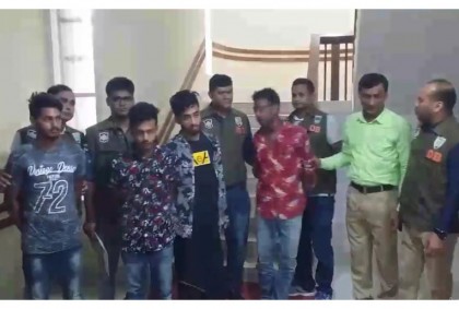 
আলমডাঙ্গায় বৃদ্ধ দম্পতি হত্যা মামলায় চারজন আটক