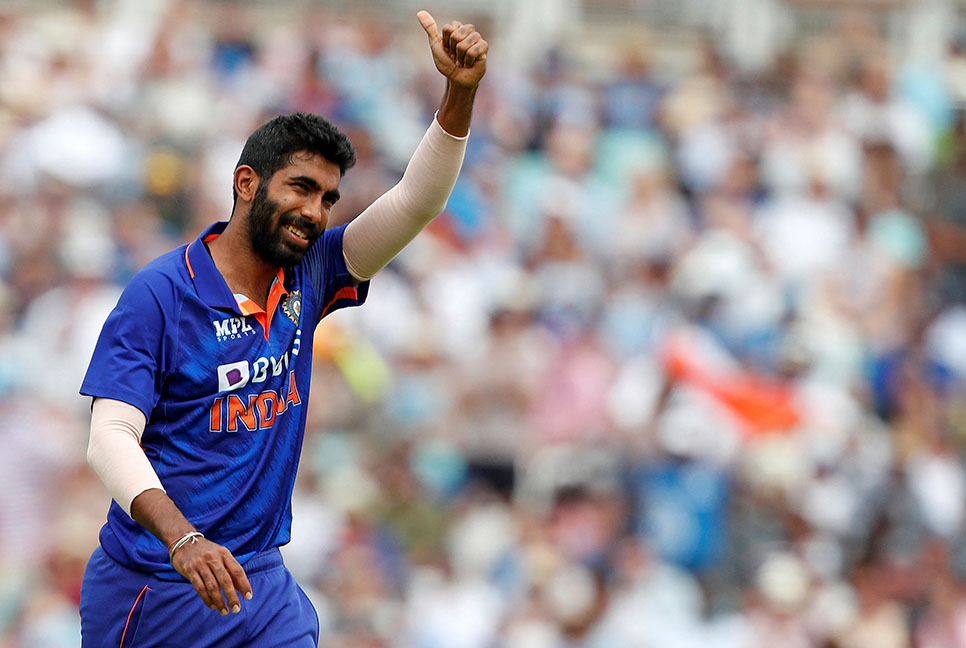 ‘বুমরাহ এখনো বিশ্বকাপ থেকে ছিটকে পড়েনি’
