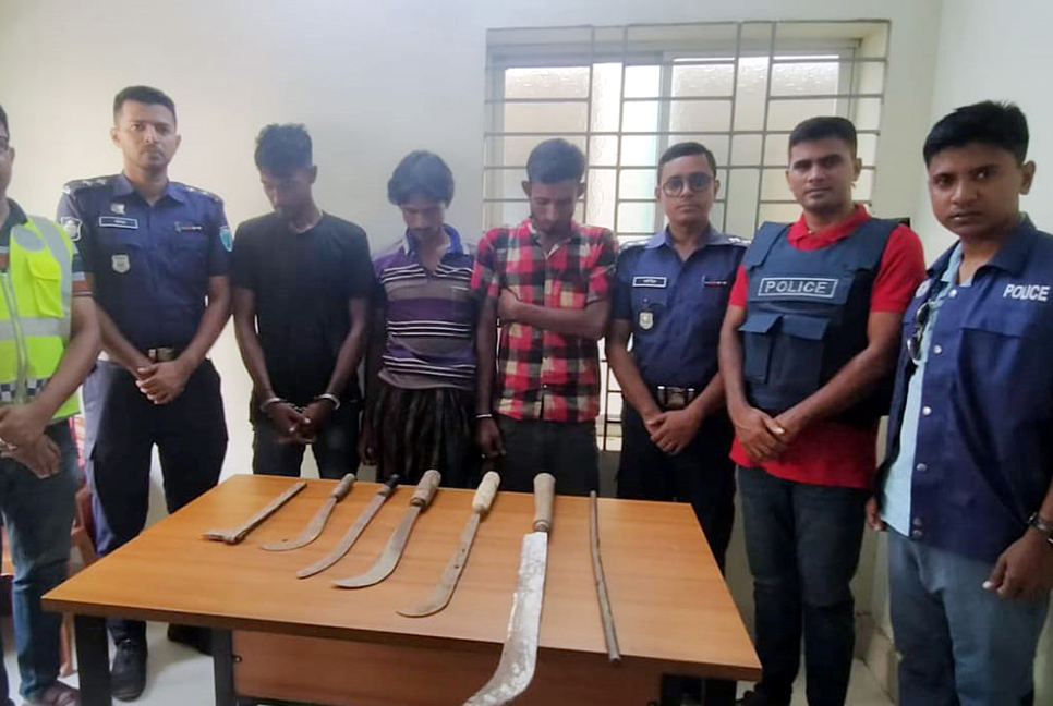 হবিগঞ্জে ডাকাতির প্রস্তুতিকালে গ্রেফতার ৩