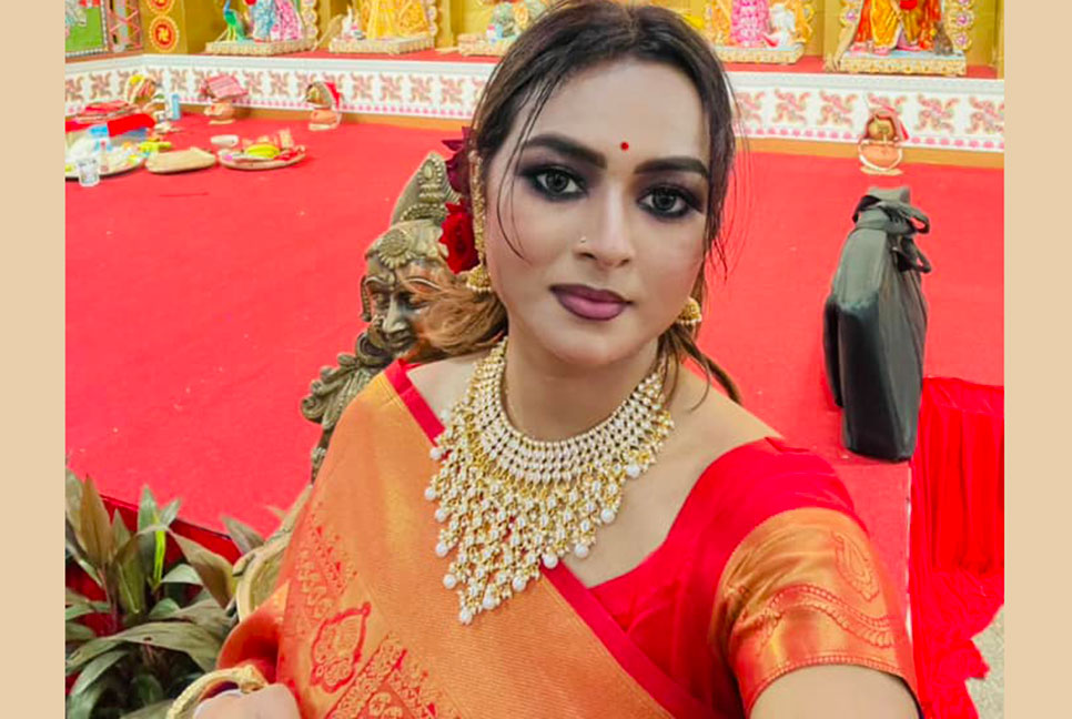সিঙ্গাপুরে গানের কনসার্ট নিয়ে ব্যস্ত হিমাদ্রিতা পর্ণা