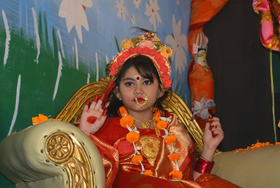 রাজশাহীতে কুমারী পূজা অনুষ্ঠিত