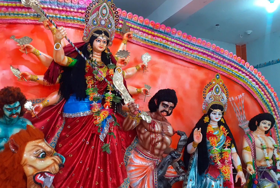 শরীয়তপুরের সেরা দশ মণ্ডপ পেল পুরস্কার