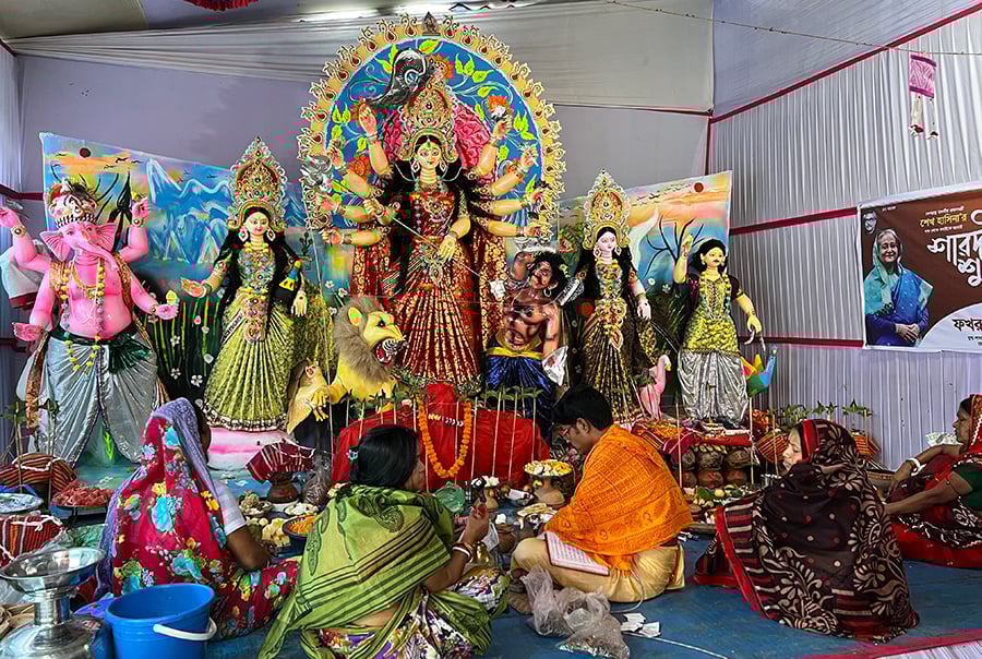 বিহিতপূজার মাধ্যমে আনুষ্ঠানিকতা শুরু