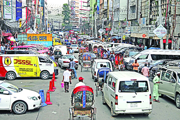 রাজধানীর যানজট লাঘবে ‘স্মার্ট পার্কিং’