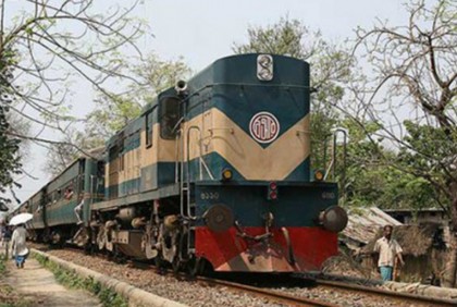 ঢাকা-নারায়ণগঞ্জ রুটে ট্রেন চলাচল স্বাভাবিক 