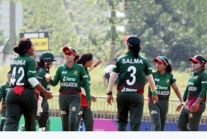 ‘চমক দেখাতে চায়’ নারী ক্রিকেট দল

