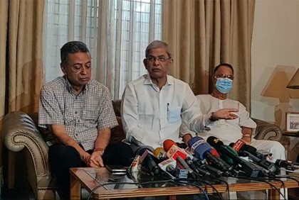 সরকার বিদ্যুৎ উৎপাদনের নাম করে বহু প্রজেক্ট করেছে : মির্জা ফখরুল


