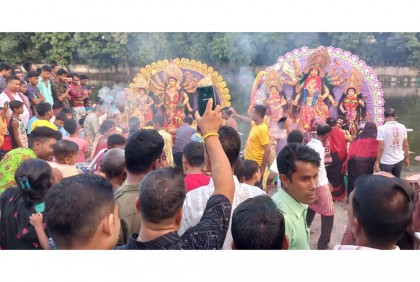 শেরপুর মহা ধুমধামে প্রতিমা বিসর্জন 