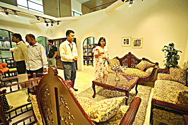 আইসিসিবিতে ফার্নিচার মেলা শুরু