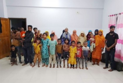 কুমিল্লায় ভারত সীমান্তে ৩০ রোহিঙ্গা আটক, ফেরত পাঠানো হলো ক্যাম্পে 