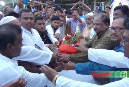 জাতীয় পার্টিতে যোগ দিল বিএনপির ৫ শতাধিক নেতাকর্মী