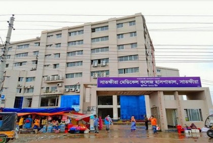 সাতক্ষীরা মেডিকেলের লিফটে মিলল মরদেহ