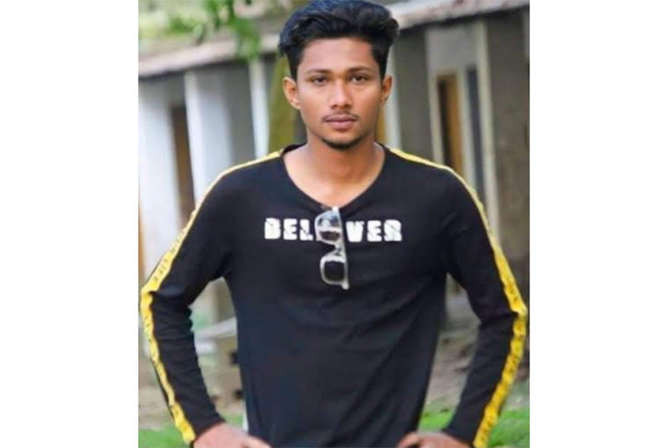 জয়পুরহাটে সড়ক দুর্ঘটনায় প্রাণ গেল কলেজছাত্রের