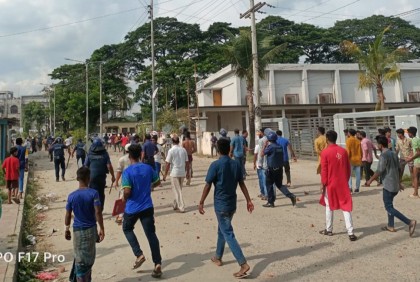 হোসেনপুরে ছাত্রলীগের দুই গ্রুপের সংঘর্ষ, আহত ৫