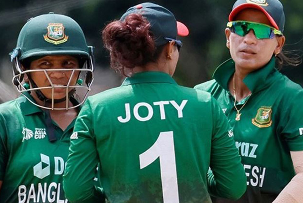বাংলাদেশের বাঁচা-মরার ম্যাচে বৃষ্টির হানা