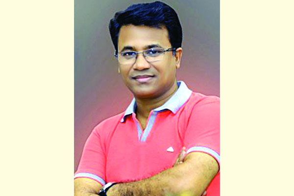 ঠিকানাবিহীন তোমাকে লিখব কোথায় বল চিঠি