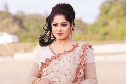 
‘দেশান্তর’ নিয়ে আসছেন