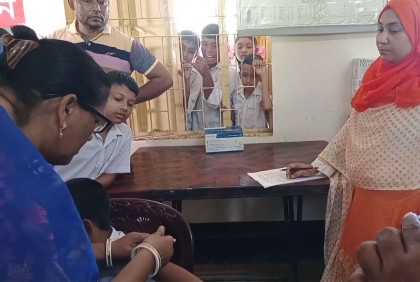বাগেরহাটে ২ লাখ শিশুকে দেওয়া হচ্ছে করোনা টিকা