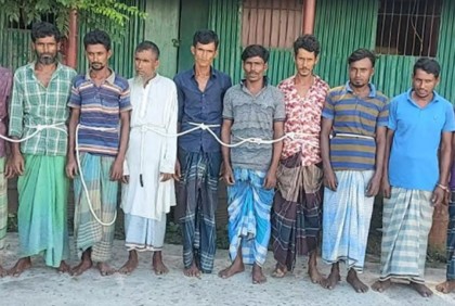 চাঁদপুরে মা ইলিশ শিকারে ২০ জেলে গ্রেফতার