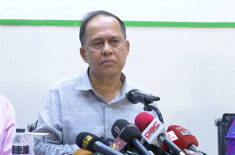 গাইবান্ধায় নির্বাচন বন্ধে হঠকারি কিছু করেনি কমিশন : সিইসি