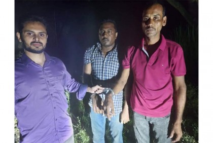 ফিল্মি কায়দায় ৩০ কিলোমিটার ধাওয়া করে ২ সন্ত্রাসী আটক