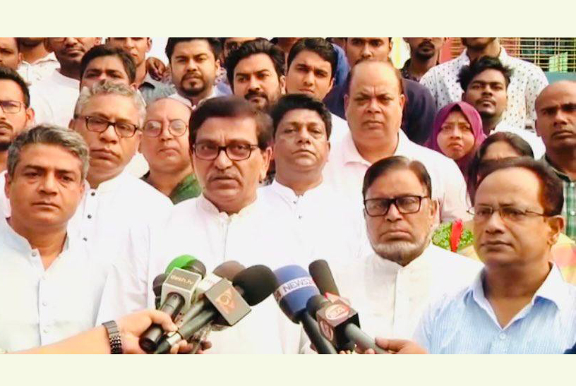 আওয়ামী লীগের শেকড় অনেক গভীরে: হানিফ