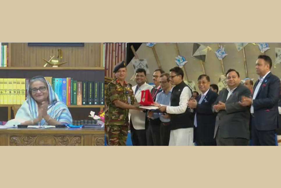 শেখ রাসেল পদক পেল ঢাকা রেসিডেনসিয়াল মডেল কলেজ

