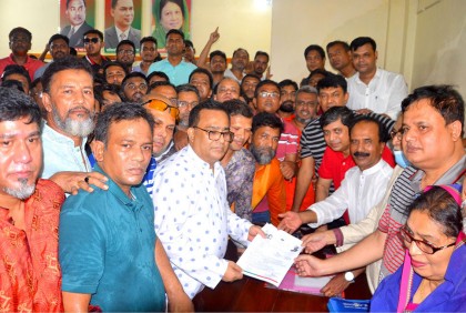 বগুড়ায় সম্মেলন ঘিরে উৎসবমুখর বিএনপির কার্যালয়