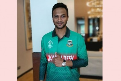 বিশ্বকাপের আগে শীর্ষস্থানে ফিরলেন সাকিব